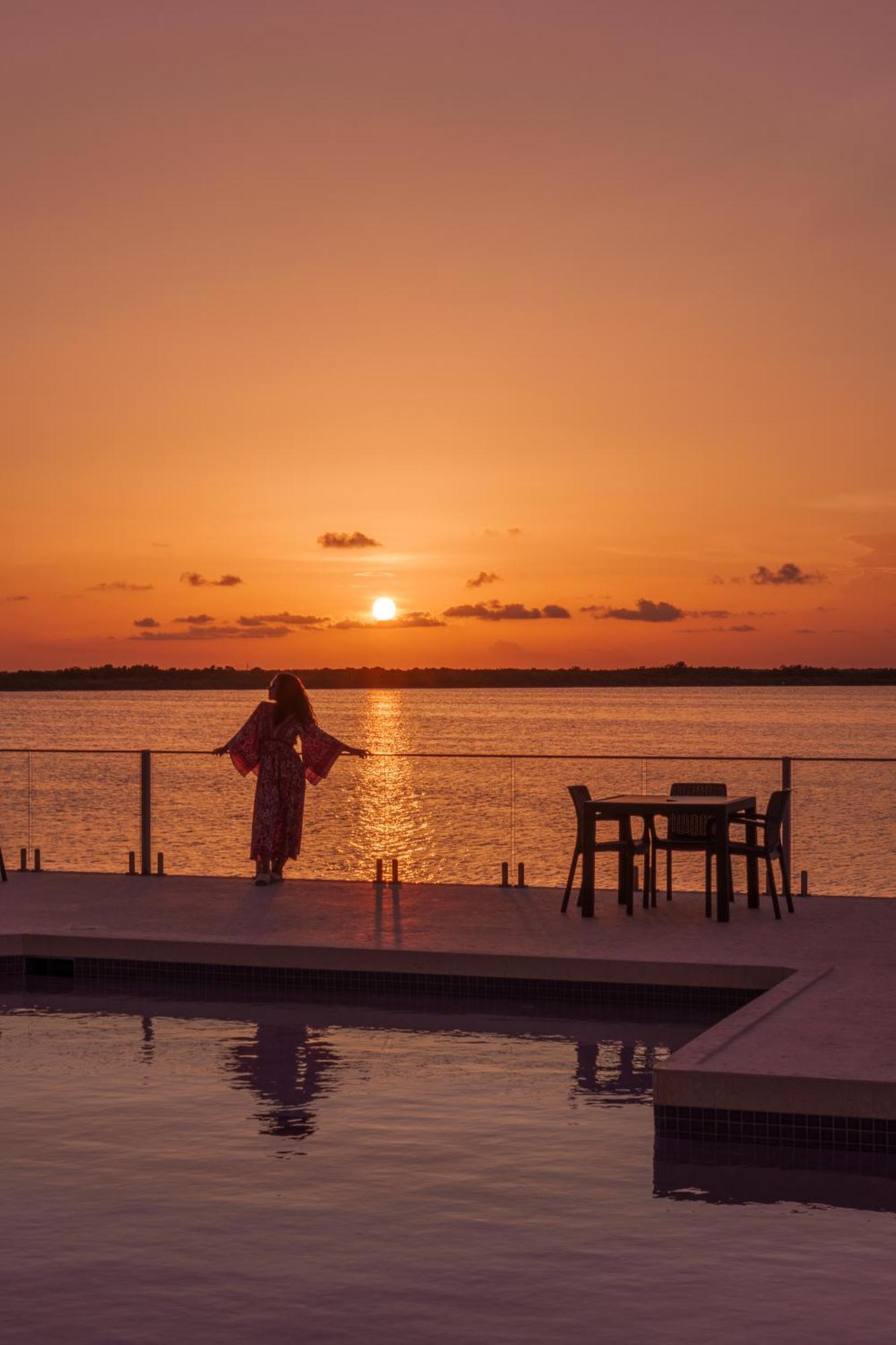 Hotel Sunset Caribe Belize San Pedro  Exterior foto